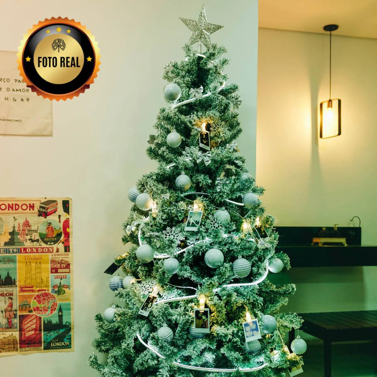 Árvore De Natal Pinheiro Nevada 2,10m 900 Galhos Premium Tradicional Grande Branca Cheia Neve Luxo Luvinco